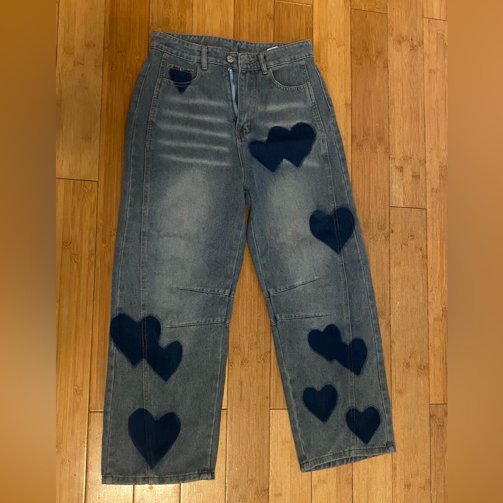 Jeans size M, heart prints